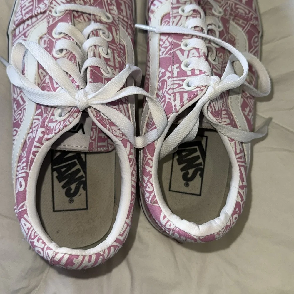 Pink Vans! - Picture 5 of 5